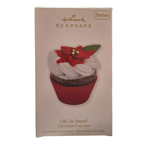 Hallmark Keepsake Oh So Sweet Christmas Cupcake Ornament 2010 Series Felt Glitte - Picture 1 of 6